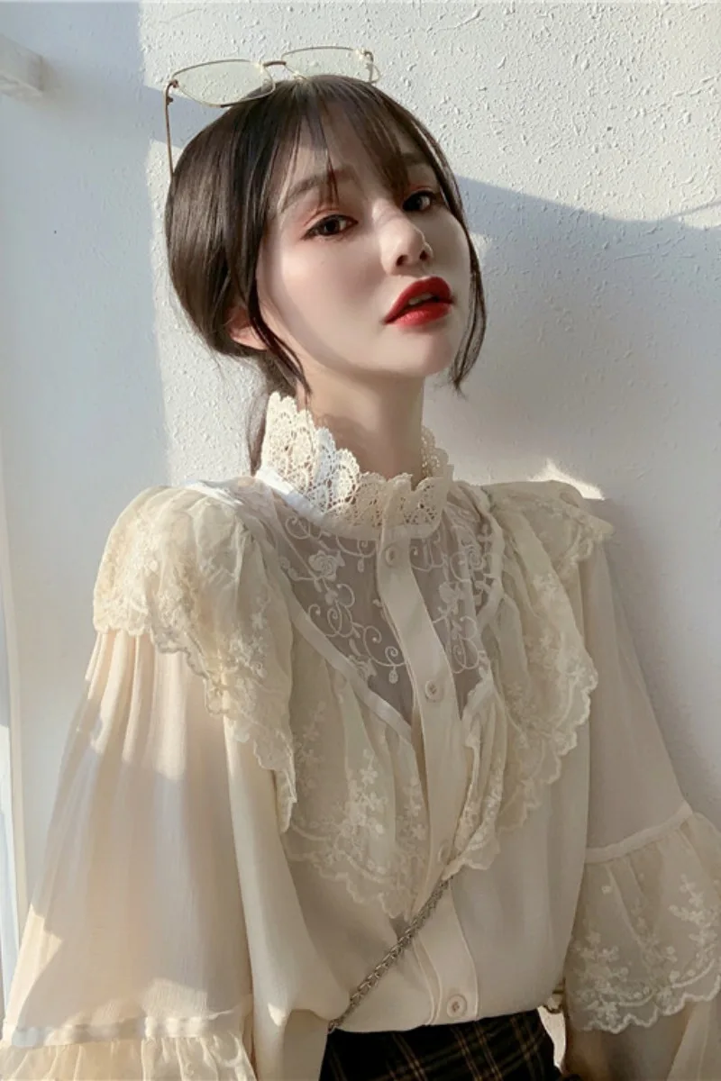 French Victoria Vintage Palace Shirts Lace Patchwork High Neck Blouse Party Festival High Street Tops Sweet Fairy Lolita Blouse
French Victoria Vintage Palace Shirts Lace Patchwork High Neck Blouse Party Festival High Street Tops Sweet Fairy Lolita Blouse