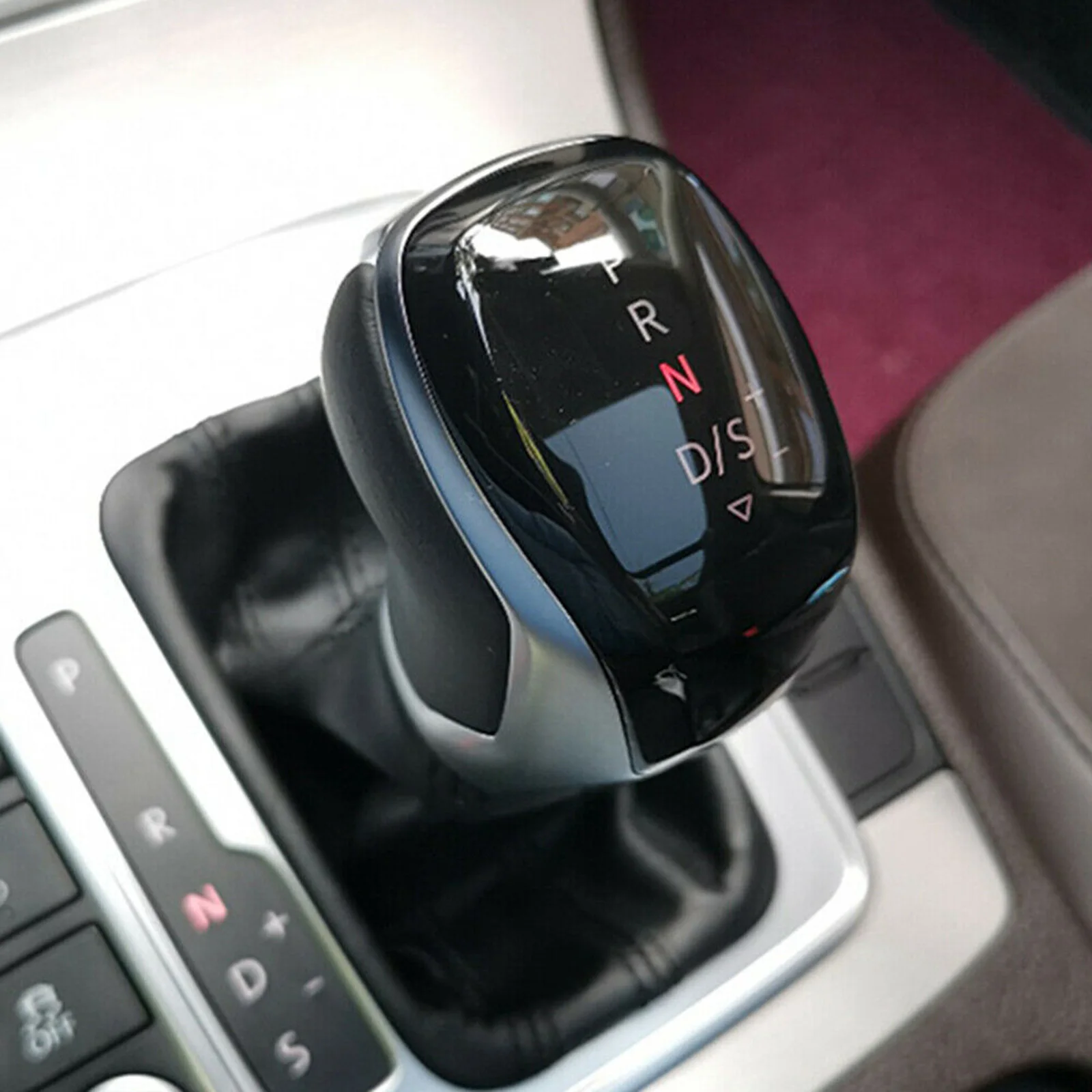 Red Light AT Electronic LED Gear Shift Knob For Golf MK6 MK7 B7/8 CC Car Accessories High Quality Shift Knob Shift Knob
Red Light AT Electronic LED Gear Shift Knob For Golf MK6 MK7 B7/8 CC Car Accessories High Quality Shift Knob Shift Knob