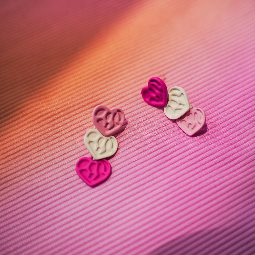 korean fashion pink heart pendant designer earrings jewelry citrine earring for women 2022 new collection ins trend
korean fashion pink heart pendant designer earrings jewelry citrine earring for women 2022 new collection ins trend