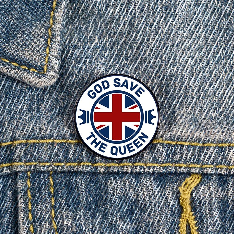 God save the Queen England Pin Custom Queen Elizabeth II Brooches Shirt Lapel tote Bag backpacks Badge gift pins for women
God save the Queen England Pin Custom Queen Elizabeth II Brooches Shirt Lapel tote Bag backpacks Badge gift pins for women