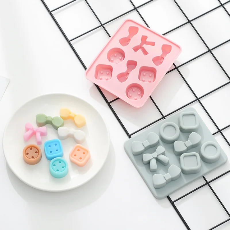 8 Holes Bowknot Silicone Mold DIY Sugar Candy Button Shape Ice Tray Chocolate Mould Handmade Child Biscuit Baking Tool Bakeware
8 Holes Bowknot Silicone Mold DIY Sugar Candy Button Shape Ice Tray Chocolate Mould Handmade Child Biscuit Baking Tool Bakeware