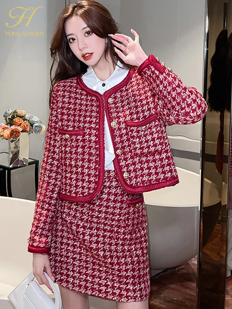 H Han Queen Women Autumn Winter 2 Pieces Set Chibi Check Short Jacket + Vintage Printed Pencil Skirt Korean Simple Skirts Suits
H Han Queen Women Autumn Winter 2 Pieces Set Chibi Check Short Jacket + Vintage Printed Pencil Skirt Korean Simple Skirts Suits