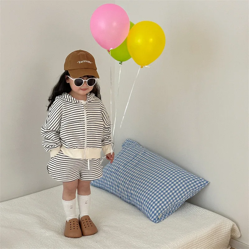 Одежда, модная куртка, Весенняя детская одежда для мальчиков и девочек, 2023, 2 предмета, корейский детский топ, комплекты одежды 
Одежда, модная куртка, Весенняя детская одежда для мальчиков и девочек, 2023, 2 предмета, корейский детский топ, комплекты одежды