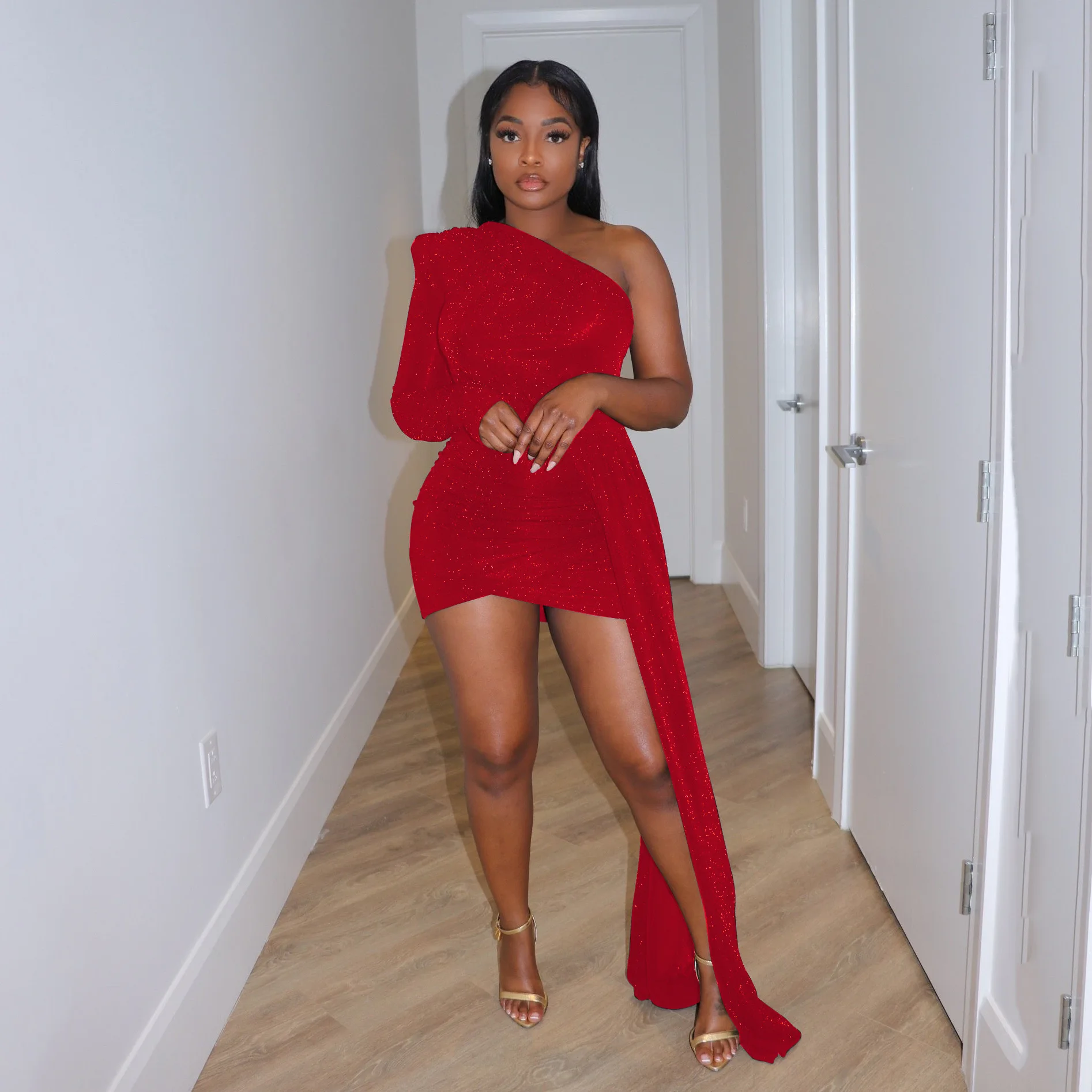 Sexy Bodycon Lady's Mini Dress Female One Shoulder Long Sleeve Robe Girls Party Club Vestidos Women Pack Hip Formal Dresses
Sexy Bodycon Lady's Mini Dress Female One Shoulder Long Sleeve Robe Girls Party Club Vestidos Women Pack Hip Formal Dresses