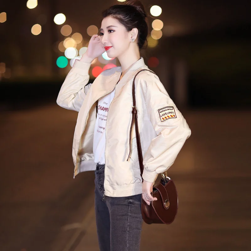 WDMSNA Embroidered Letter Short Jacket Long Sleeve Womens Jacket 2023 Spring New Fashion Casual Crop Top Bomber Wear Women Coat
WDMSNA Embroidered Letter Short Jacket Long Sleeve Womens Jacket 2023 Spring New Fashion Casual Crop Top Bomber Wear Women Coat
