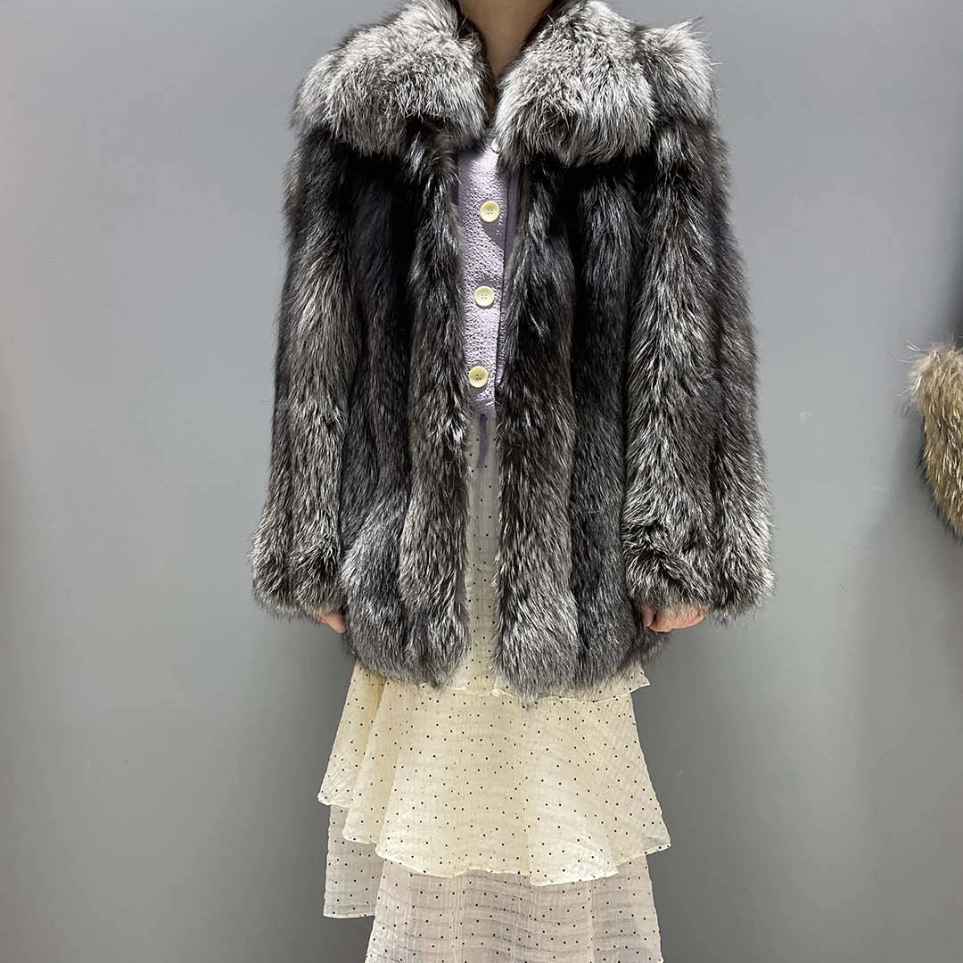 Janefur Women Jacket Natural Genuine Silver Fox Fur Coat Vertical Bar Women Coat
Janefur Women Jacket Natural Genuine Silver Fox Fur Coat Vertical Bar Women Coat