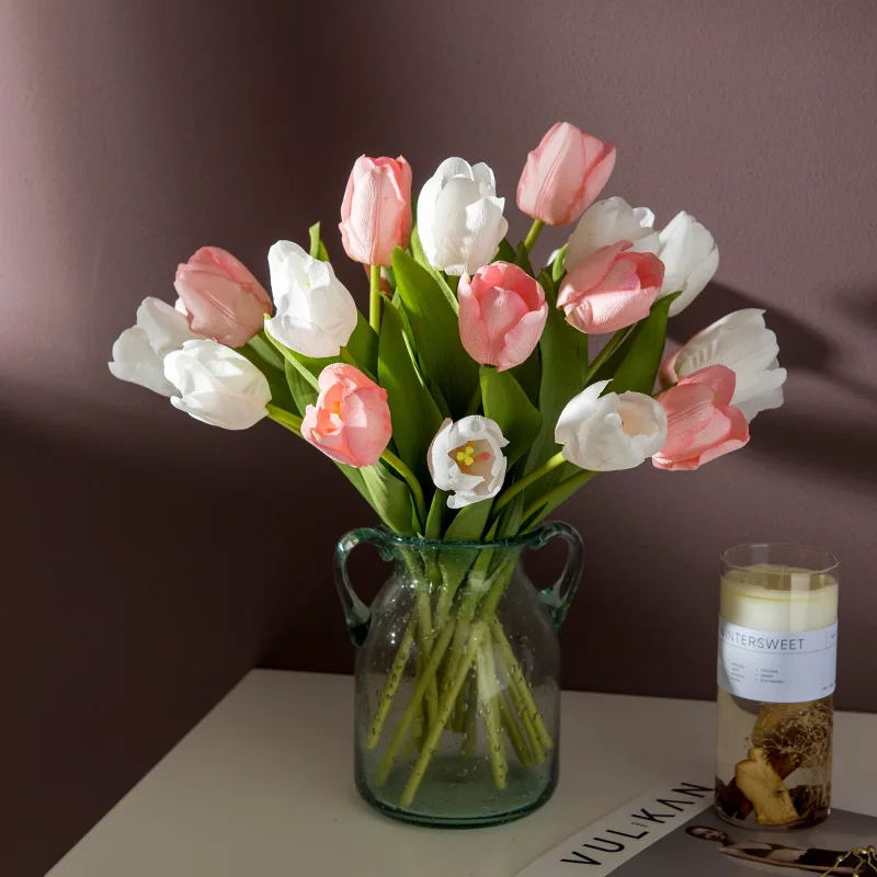 11pcs Real Touch Tulip Artificial Flower Silk Bouquet Home Living Room Wedding Decoration Tulips Fake Flowers Home Garden Decor
11pcs Real Touch Tulip Artificial Flower Silk Bouquet Home Living Room Wedding Decoration Tulips Fake Flowers Home Garden Decor