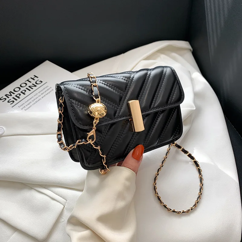 Fashion Handbags for Women Solid Color Chain Women's Fashion Bags 2022 Pu Leather Small Luxury Bag Woman Luxury Designer Handbag
Fashion Handbags for Women Solid Color Chain Women's Fashion Bags 2022 Pu Leather Small Luxury Bag Woman Luxury Designer Handbag