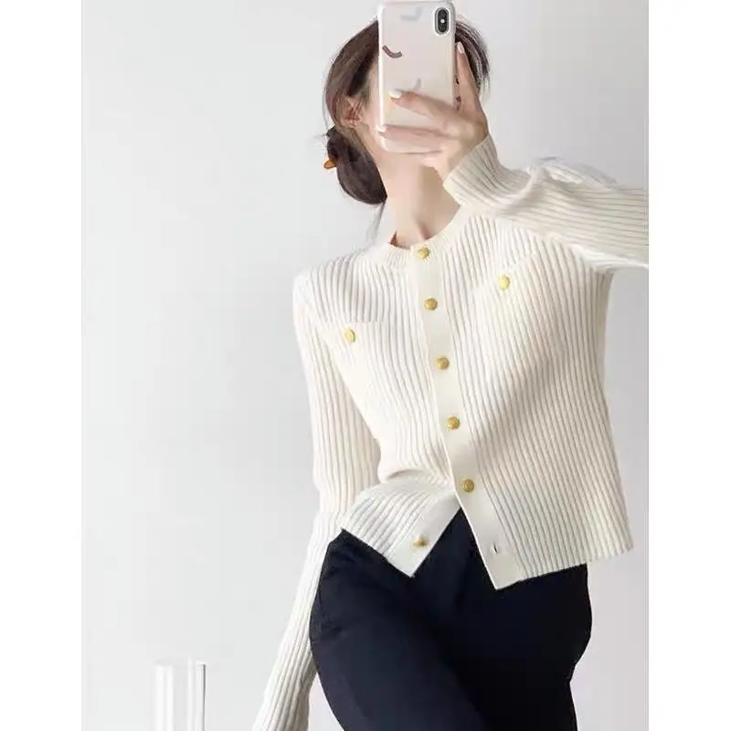 2022 New Arrival Spring Autumn Women O-neck Long Sleeve Casual Cardigan Single Breasted Elegant Slim Knitted Sweaters P471
2022 New Arrival Spring Autumn Women O-neck Long Sleeve Casual Cardigan Single Breasted Elegant Slim Knitted Sweaters P471