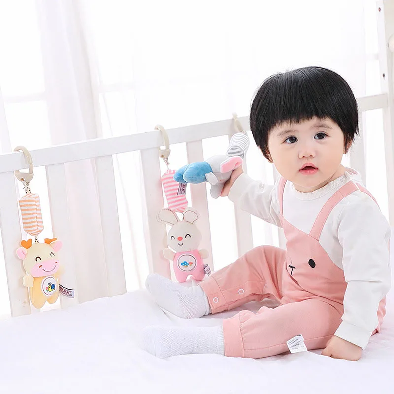 Newborn Plush Appease Doll Kids Cartoon Animals Wind Chimes Baby Stroller Hanging Bed Hanging Toys with BB Device Infant Toys
Newborn Plush Appease Doll Kids Cartoon Animals Wind Chimes Baby Stroller Hanging Bed Hanging Toys with BB Device Infant Toys