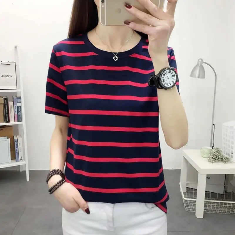 Fashion O-Neck Loose Korean Striped Blouse Female Clothing 2023 Summer New Oversized Casual Pullovers Short Sleeve Commute Shirt
Fashion O-Neck Loose Korean Striped Blouse Female Clothing 2023 Summer New Oversized Casual Pullovers Short Sleeve Commute Shirt
