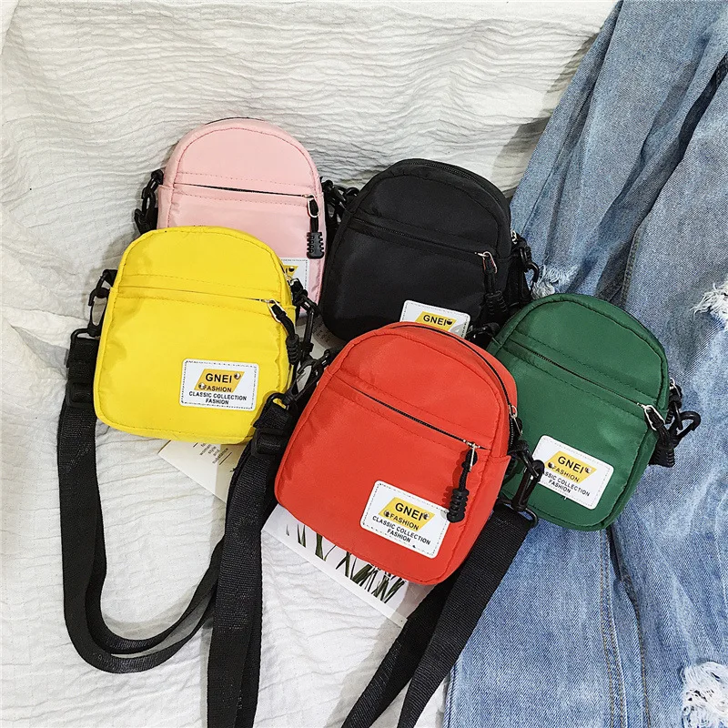 Nylon Bags for Women 2022 New Fashion Small Square Bag Korean Casual Shoulder Messenger Bag Ladies Zipper Purse For Key Phone
Nylon Bags for Women 2022 New Fashion Small Square Bag Korean Casual Shoulder Messenger Bag Ladies Zipper Purse For Key Phone