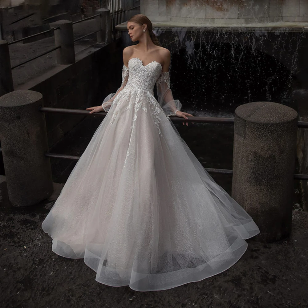 Sexy Luxury Bandeau 2022 Sweetheart Long Sleeve Wedding Dress Sweeper Lace A-Line Off Shoulder Bridal Robe De Mariee Vestido Nov
Sexy Luxury Bandeau 2022 Sweetheart Long Sleeve Wedding Dress Sweeper Lace A-Line Off Shoulder Bridal Robe De Mariee Vestido Nov