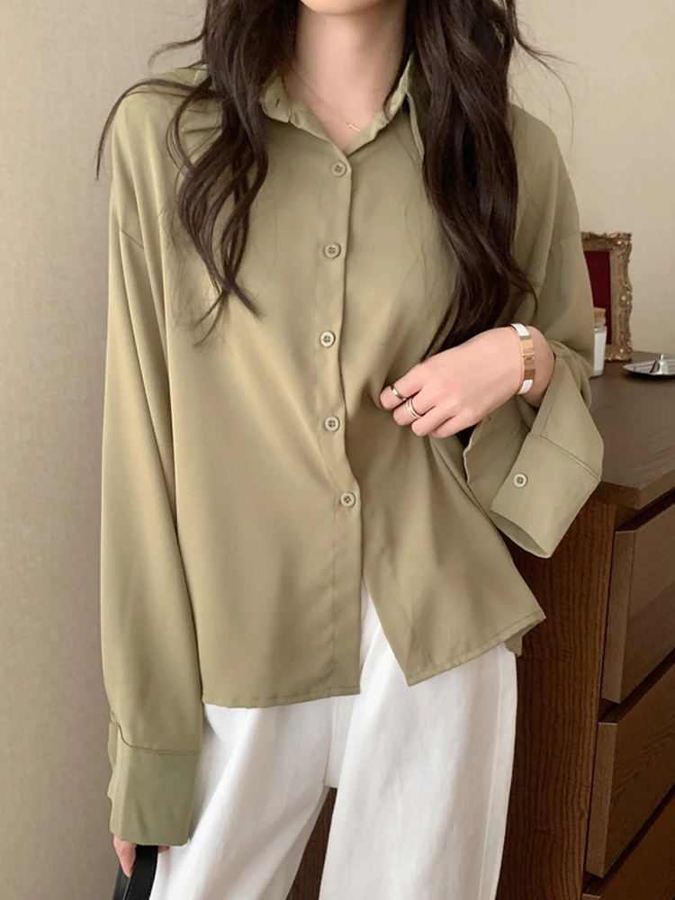 A Top women's long-sleeved spring and autumn all-match casual V-neck short top women's clothing design niche new long-sleeved
A Top women's long-sleeved spring and autumn all-match casual V-neck short top women's clothing design niche new long-sleeved