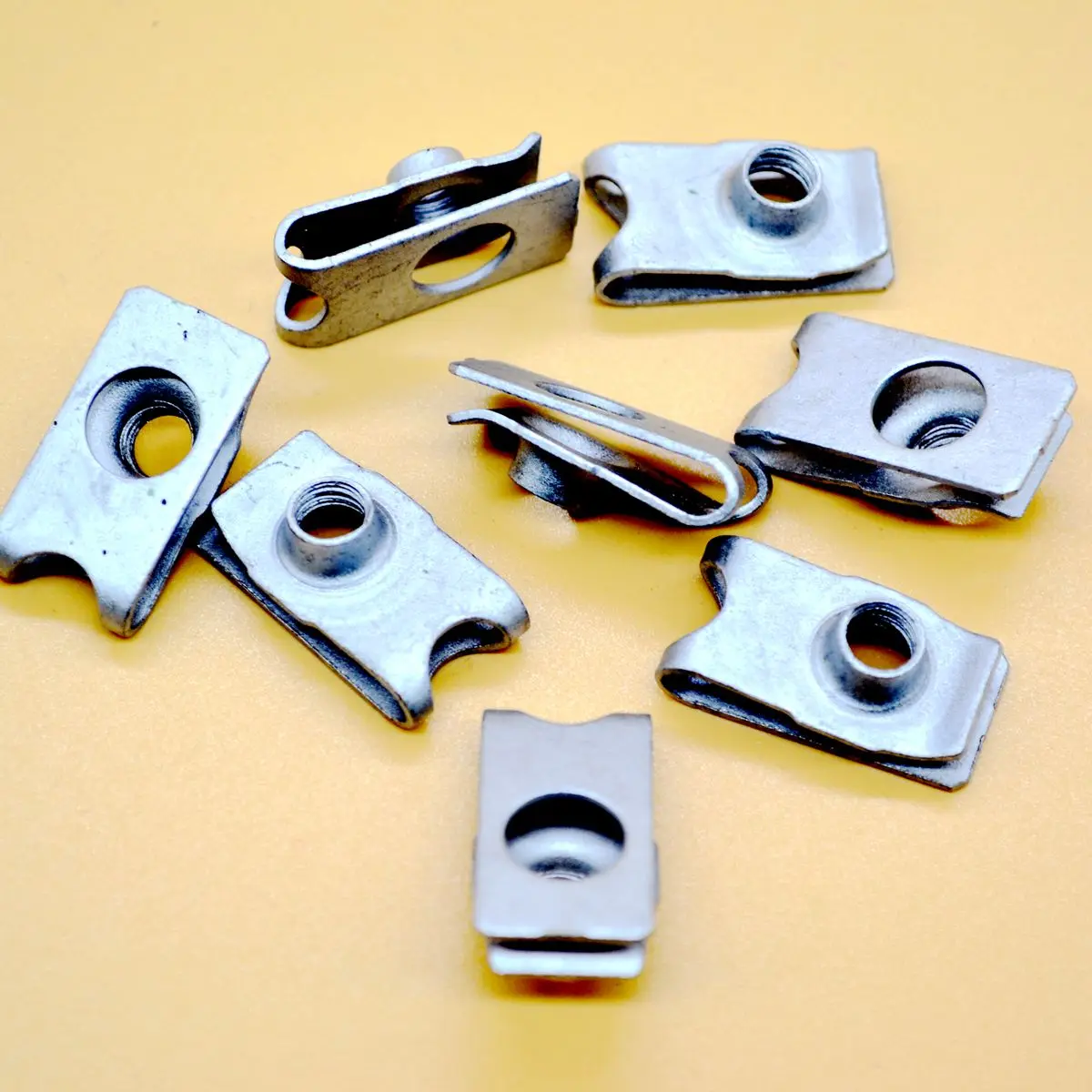 10pcs Bumper Cover Retainer U Nut for Honda Acura Accord Civic CR-V CRX Odyssey 90675SA5003
10pcs Bumper Cover Retainer U Nut for Honda Acura Accord Civic CR-V CRX Odyssey 90675SA5003