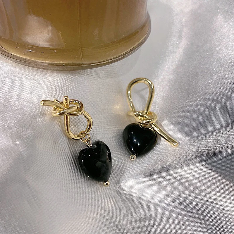Minar INS Fashion Black Color Love Heart Dangle Drop Earrings for Women Gold Color Alloy Knotted Asymmetry Earring Pendientes
Minar INS Fashion Black Color Love Heart Dangle Drop Earrings for Women Gold Color Alloy Knotted Asymmetry Earring Pendientes