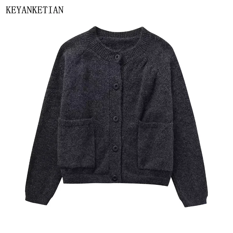 KEYANKETIAN Autumn/Winter New Women Black Gray Short knit Cardigan O-Neck Single Breasted Pockets Simply Sweater Loose Crop Top
KEYANKETIAN Autumn/Winter New Women Black Gray Short knit Cardigan O-Neck Single Breasted Pockets Simply Sweater Loose Crop Top
