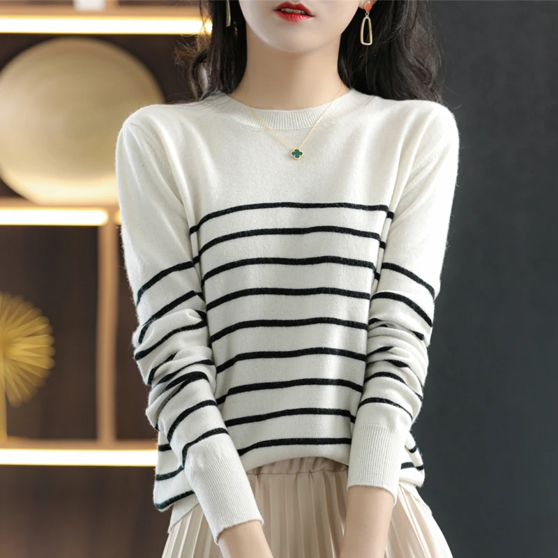 100% Cotton Knitted Sweater Women's Sweater Striped Color Matching Round Neck Large Size Loose Temperament Long Sleeve Bottoming
100% Cotton Knitted Sweater Women's Sweater Striped Color Matching Round Neck Large Size Loose Temperament Long Sleeve Bottoming