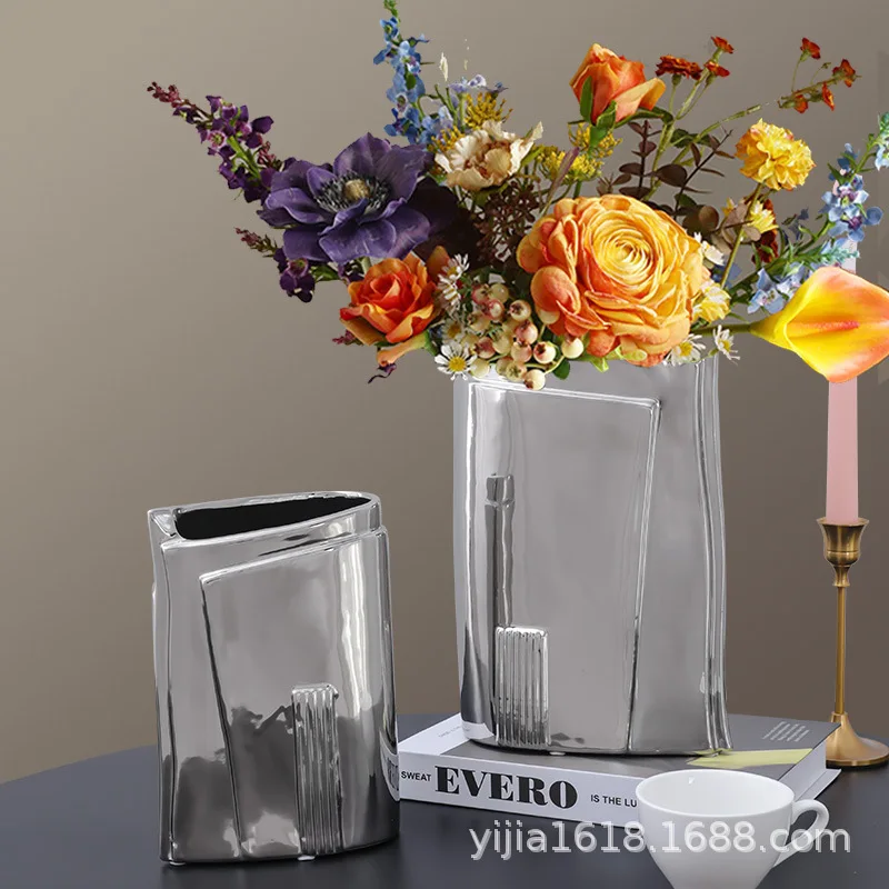 Modern Minimalist Silver Ceramic Flowerpot Living Room Flower Arrangement Decoration Home Dining Table Decorations Coffee Table
Modern Minimalist Silver Ceramic Flowerpot Living Room Flower Arrangement Decoration Home Dining Table Decorations Coffee Table
