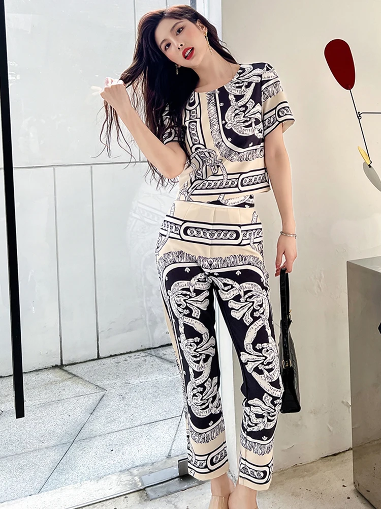 Delocah High Quality Summer Women Fashion Runway Pants Sets Short Straight Tees + High Waist Pocket Vintage Long Pants Suits
Delocah High Quality Summer Women Fashion Runway Pants Sets Short Straight Tees + High Waist Pocket Vintage Long Pants Suits