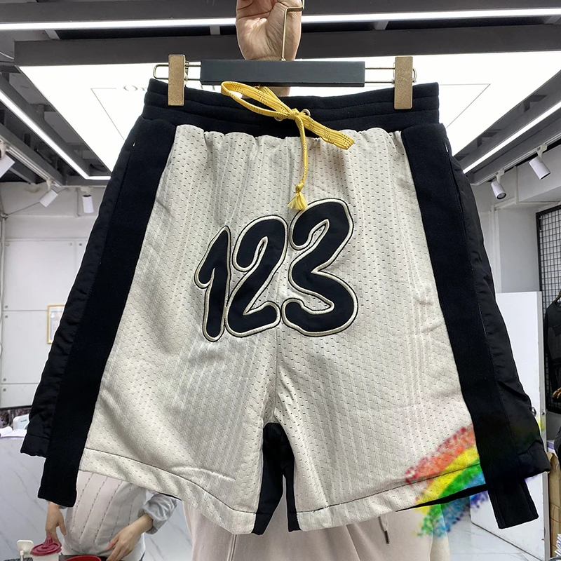 2022ss RRR123 Shorts Men Women Best Quality Embroidered Logo Mesh RRR 123 Shorts Breathable Summer Style Casual Breeches
2022ss RRR123 Shorts Men Women Best Quality Embroidered Logo Mesh RRR 123 Shorts Breathable Summer Style Casual Breeches