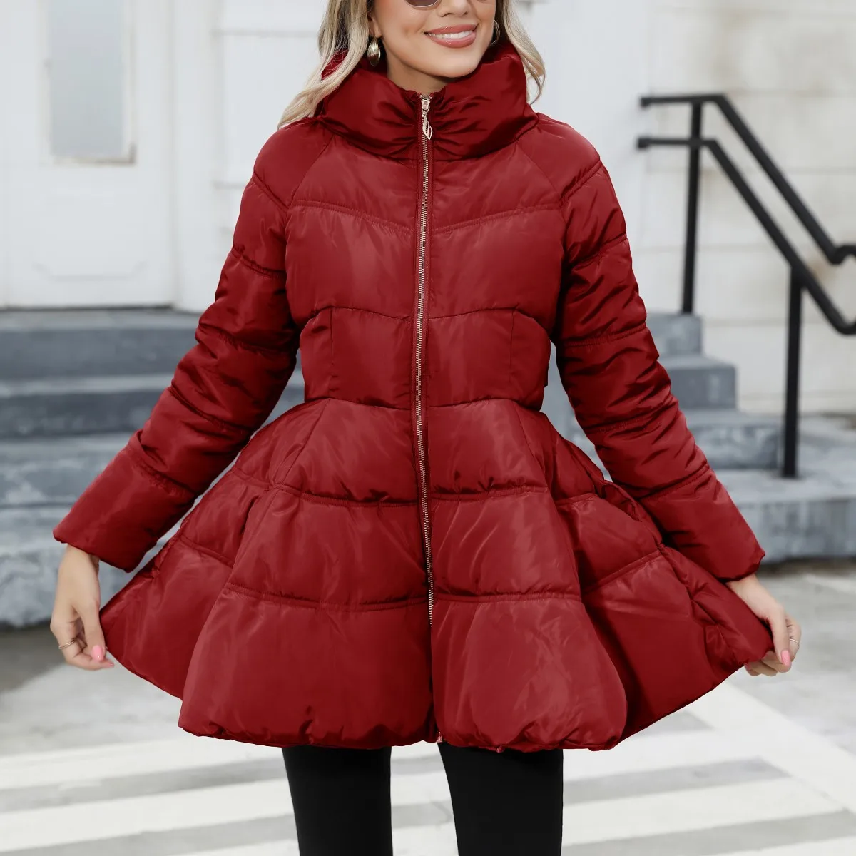 Fashion Women Ruffled Parkas Jacket Winter Warm Thick Parkas Zipper Jacket Coats Female Outdoor Stand Collar Coats Dropshipping
Fashion Women Ruffled Parkas Jacket Winter Warm Thick Parkas Zipper Jacket Coats Female Outdoor Stand Collar Coats Dropshipping