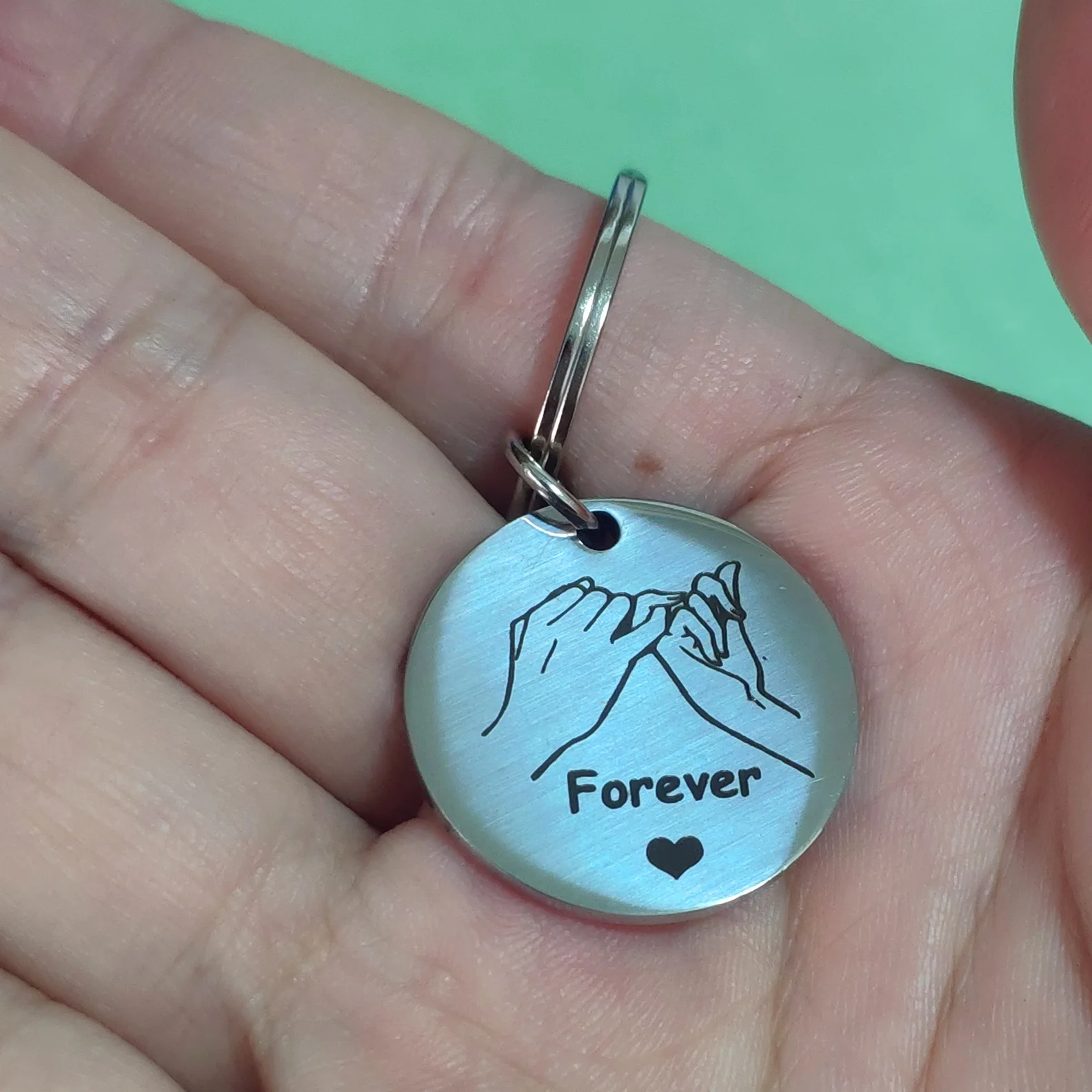 Fashion Stainless Steel Keychain Couple Friends Gift Forever Hand In Hand Keychain Purses Keychain Accessories 
Fashion Stainless Steel Keychain Couple Friends Gift Forever Hand In Hand Keychain Purses Keychain Accessories