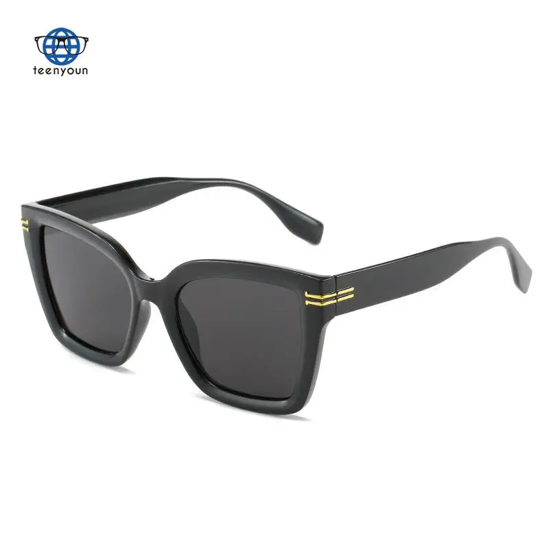 Teenyoun New Sunglasses, Luxury Brand Personality, Online Popularity, The Same Ins Glasses, Fashionable Sun Glasses
Teenyoun New Sunglasses, Luxury Brand Personality, Online Popularity, The Same Ins Glasses, Fashionable Sun Glasses