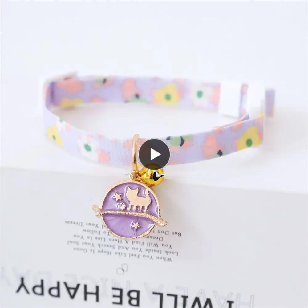 Wear-resistant Collar Beautiful Safety Buckle Comfortable Durable The Bell Pet Simple Fashion Kitten Portable Household Safety
Wear-resistant Collar Beautiful Safety Buckle Comfortable Durable The Bell Pet Simple Fashion Kitten Portable Household Safety
