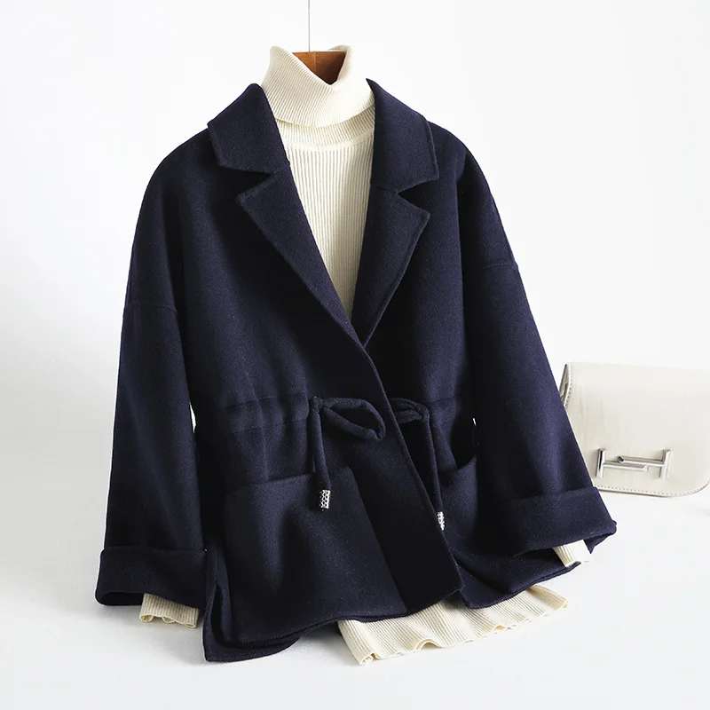 Superior Spring quality Wool Coat Women Short Drawstring Double-sided Cashmere Coats Jackets Autumn Winter Casual Overcoat
Superior Spring quality Wool Coat Women Short Drawstring Double-sided Cashmere Coats Jackets Autumn Winter Casual Overcoat