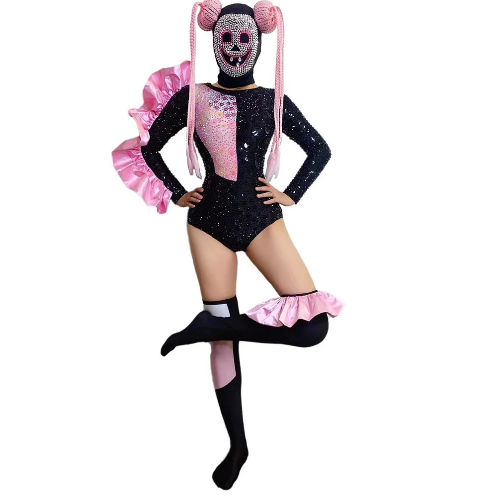 Блестящие Розовые и черные стразы сексуальные боди головной убор чулки для женщин модная одежда для шоу сценические костюмы Карнавал
Блестящие Розовые и черные стразы сексуальные боди головной убор чулки для женщин модная одежда для шоу сценические костюмы Карнавал