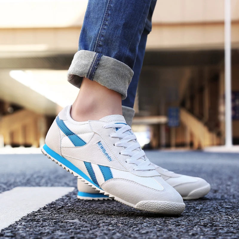 SusuGrace 2020 Four Seasons Men's Running Shoes Flats Male Sneaker Outdoor Breathable Training Jogging Walking Zapatillas Hombre
SusuGrace 2020 Four Seasons Men's Running Shoes Flats Male Sneaker Outdoor Breathable Training Jogging Walking Zapatillas Hombre