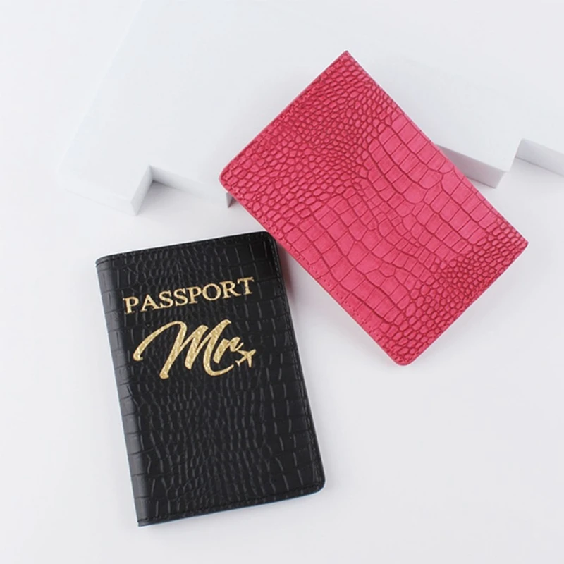 Crocodile Pattern PU Leather Passport Covers Holder Credit Card Protector Case
Crocodile Pattern PU Leather Passport Covers Holder Credit Card Protector Case