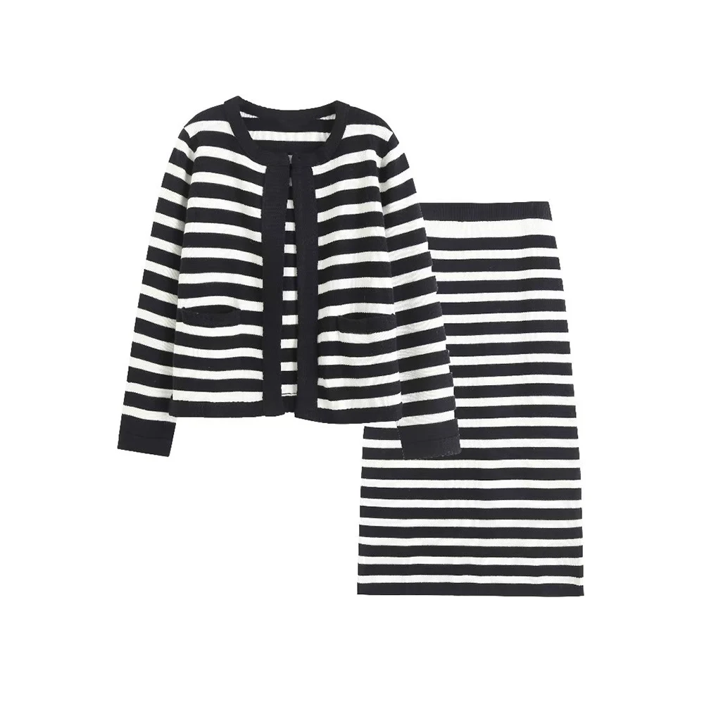 PB&ZA Women's Blazer Suits Knitted Cardigan Striped Long Sleeve Top Chic Coat Female Jacket Knit Skirt Set Casual Clothes5755011
PB&ZA Women's Blazer Suits Knitted Cardigan Striped Long Sleeve Top Chic Coat Female Jacket Knit Skirt Set Casual Clothes5755011