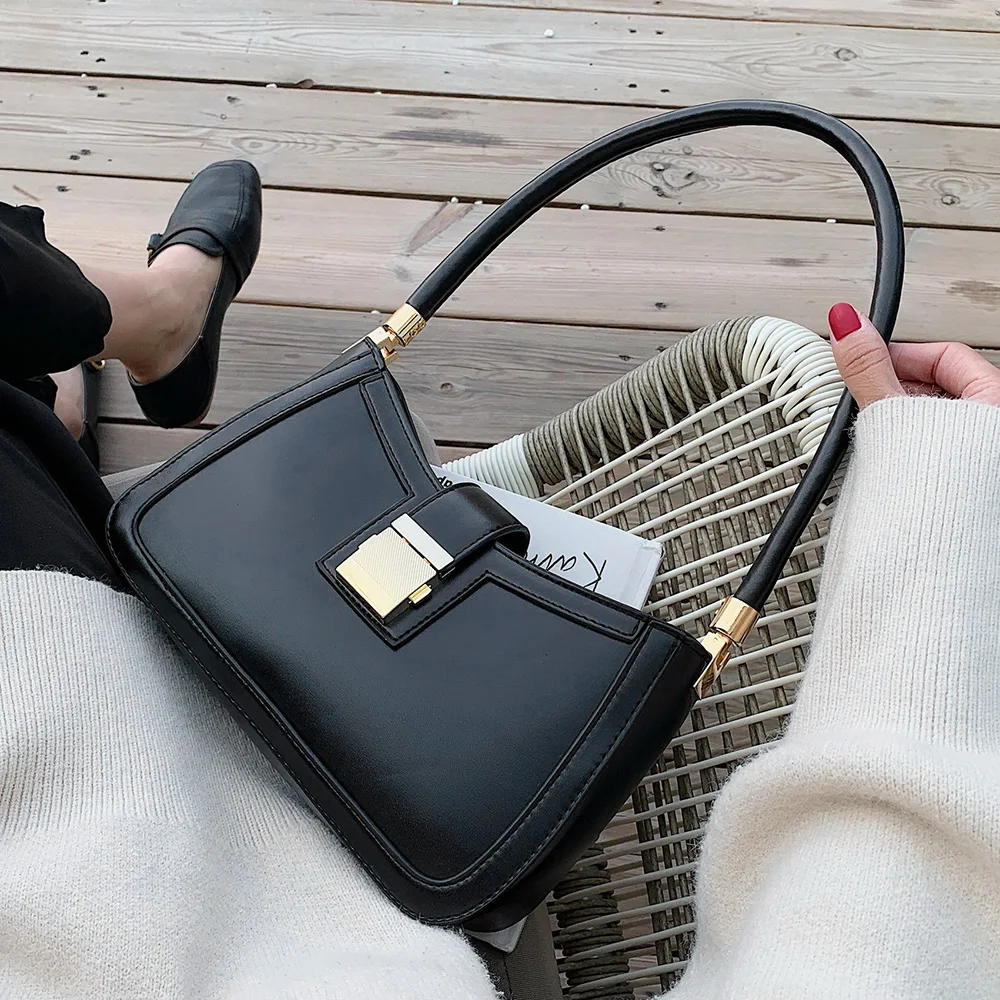 LEFTSIDE Shoulder Bags For Women Solid Color PU Leather 2022 Trend Lock Handbags Small Purse Hand Lady Designer Zipper Clutch
LEFTSIDE Shoulder Bags For Women Solid Color PU Leather 2022 Trend Lock Handbags Small Purse Hand Lady Designer Zipper Clutch