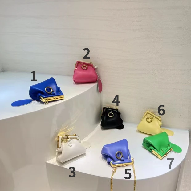 2021 New Autumn Fashion All-match Metal Frame Single Shoulder Messenger Bag Female Mini Handbag Chain Card Coin Purse Wallet
2021 New Autumn Fashion All-match Metal Frame Single Shoulder Messenger Bag Female Mini Handbag Chain Card Coin Purse Wallet