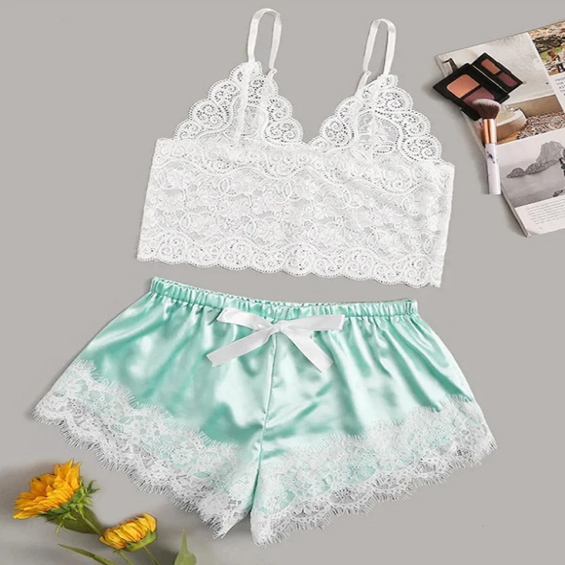 Women Pajamas Sexy Lace Sling Silky Satin V Neck Sleeveless Pyjamas Set Female Hot Nightwear Casual Cami Top and Shorts Homewear
Women Pajamas Sexy Lace Sling Silky Satin V Neck Sleeveless Pyjamas Set Female Hot Nightwear Casual Cami Top and Shorts Homewear