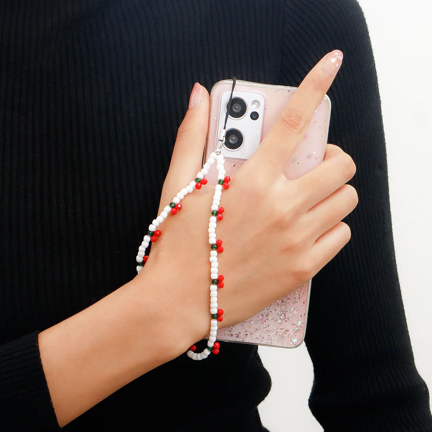 2022 White Beaded Beaded Bracelet Mobile Phone Lanyard Pastoral Style Red Cherry Bag Mobile Phone Matching Jewelry H81
2022 White Beaded Beaded Bracelet Mobile Phone Lanyard Pastoral Style Red Cherry Bag Mobile Phone Matching Jewelry H81