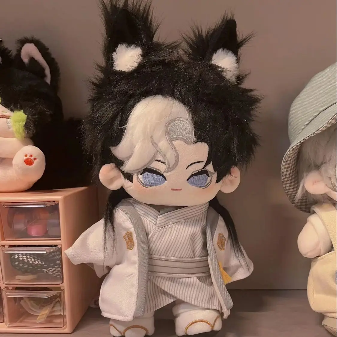 Anime Identity Ⅴ Joseph Desaulniers Cute Monster Beast Ear Plush Stuffed Doll Body Dress Up Plushie 20cm Cosplay Christmas Gift
Anime Identity Ⅴ Joseph Desaulniers Cute Monster Beast Ear Plush Stuffed Doll Body Dress Up Plushie 20cm Cosplay Christmas Gift