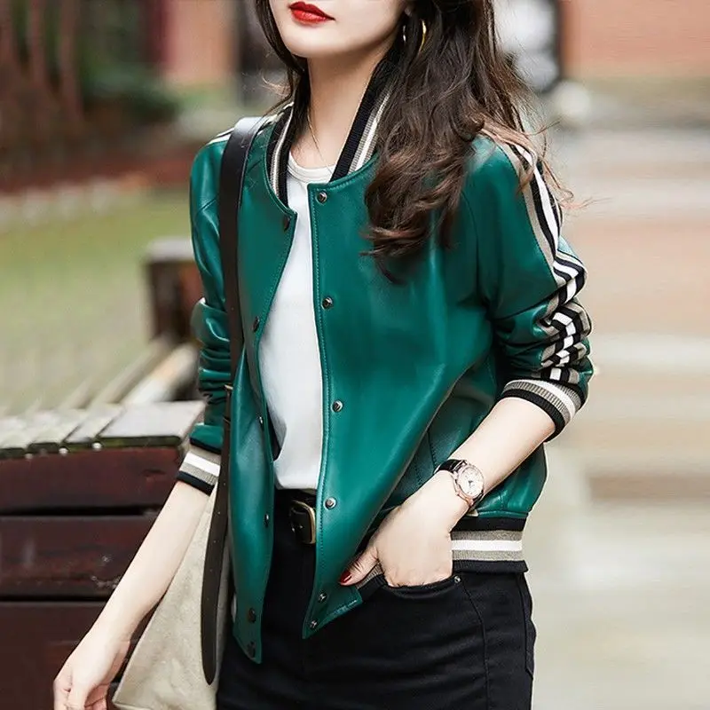 Women's golf wear new Golf women's golf wear 2023 Autumn leather Jackets Tennis Luxury high quality women golf Clothing
Women's golf wear new Golf women's golf wear 2023 Autumn leather Jackets Tennis Luxury high quality women golf Clothing