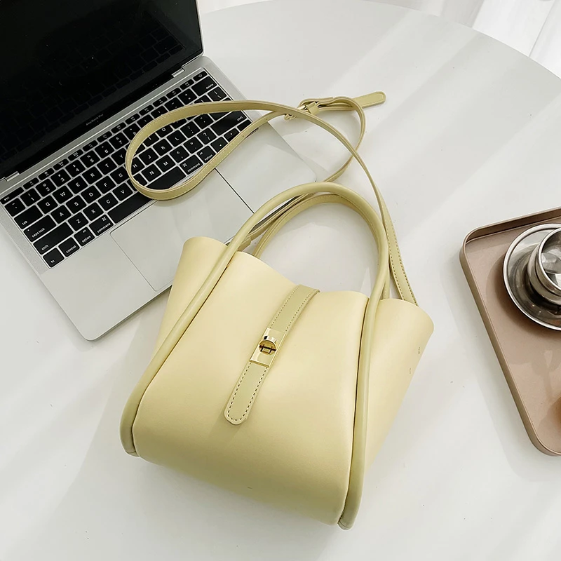 2022 New Totes Fashion Top-handle Bags Travel Bag For Ladies Vintage Shoulder Bag Female Leather Women Designers Bag
2022 New Totes Fashion Top-handle Bags Travel Bag For Ladies Vintage Shoulder Bag Female Leather Women Designers Bag
