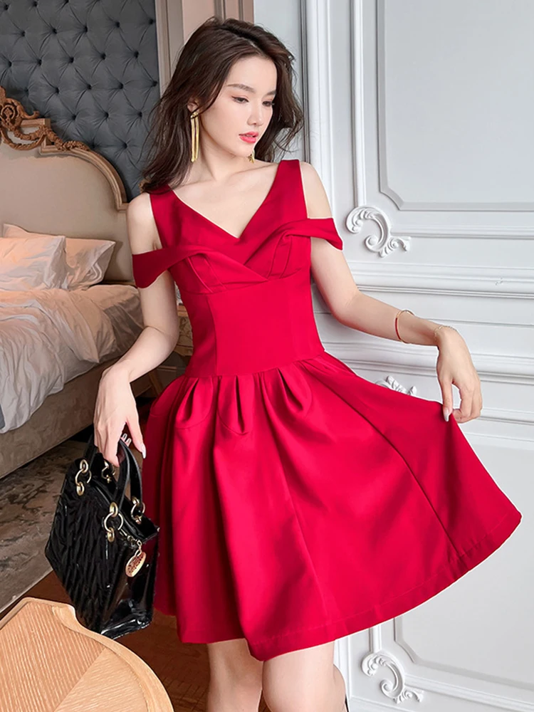 High Quality Korean Women Evening Dress Vintage Sexy Off-Shoulder Corset Folds Slim Mini Party Gown Birthday Femme Mujer Vestido
High Quality Korean Women Evening Dress Vintage Sexy Off-Shoulder Corset Folds Slim Mini Party Gown Birthday Femme Mujer Vestido