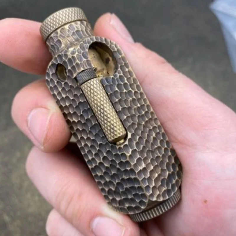 Латунная Зажигалка ручной работы, зеркальная зажигалка, винтажная коллекция, аксессуары для курения, мужской подарок, гаджет Cocina
Латунная Зажигалка ручной работы, зеркальная зажигалка, винтажная коллекция, аксессуары для курения, мужской подарок, гаджет Cocina