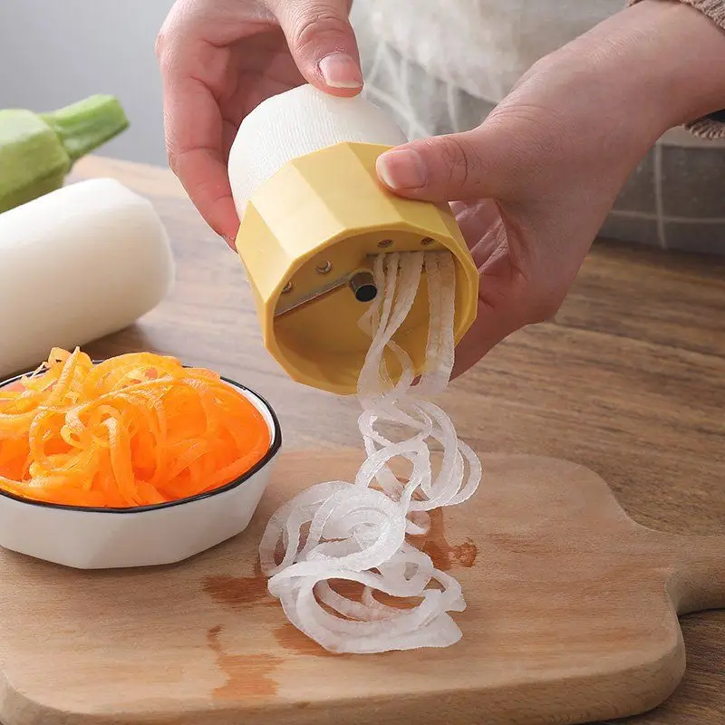 Shredding Knife, Stainless Steel Carrot, Cucumber Lettuce, Rotating Grater, Shredded Radish, Kitchen Household Cucumber Scraper
Shredding Knife, Stainless Steel Carrot, Cucumber Lettuce, Rotating Grater, Shredded Radish, Kitchen Household Cucumber Scraper
