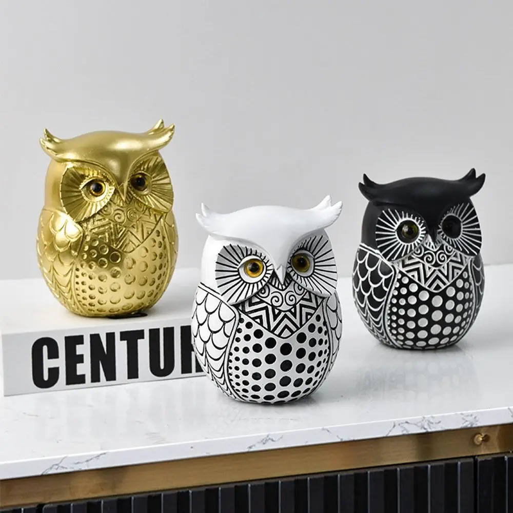 Simulate Owl Statue New Resin Fun Animal Sculpture Crafts with Dots Pattern Owl Home Decor
Simulate Owl Statue New Resin Fun Animal Sculpture Crafts with Dots Pattern Owl Home Decor