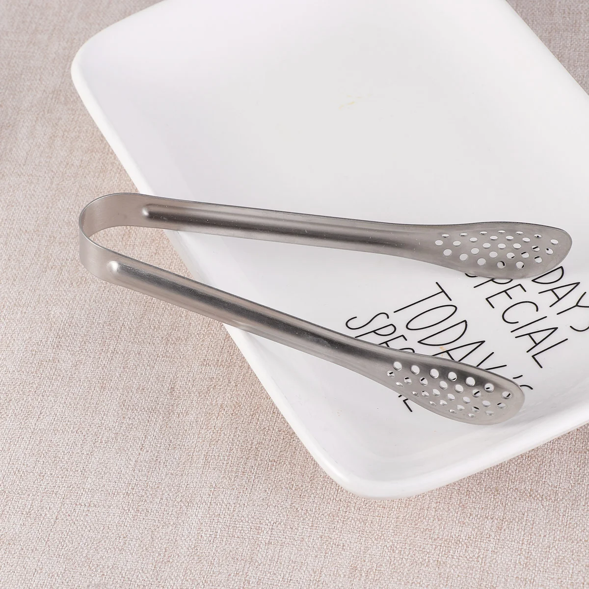 4 Pcs 15CM Buffet Serving Tongs Frying Food Clip Sgar Cube Tongs Food Serving Tong Small Serving Tongs
4 Pcs 15CM Buffet Serving Tongs Frying Food Clip Sgar Cube Tongs Food Serving Tong Small Serving Tongs