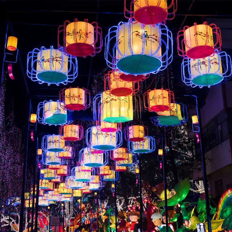 High Quality Luxury Lantern Festival Outdoor Traditional Chinese Palace Silk Lanterns
High Quality Luxury Lantern Festival Outdoor Traditional Chinese Palace Silk Lanterns