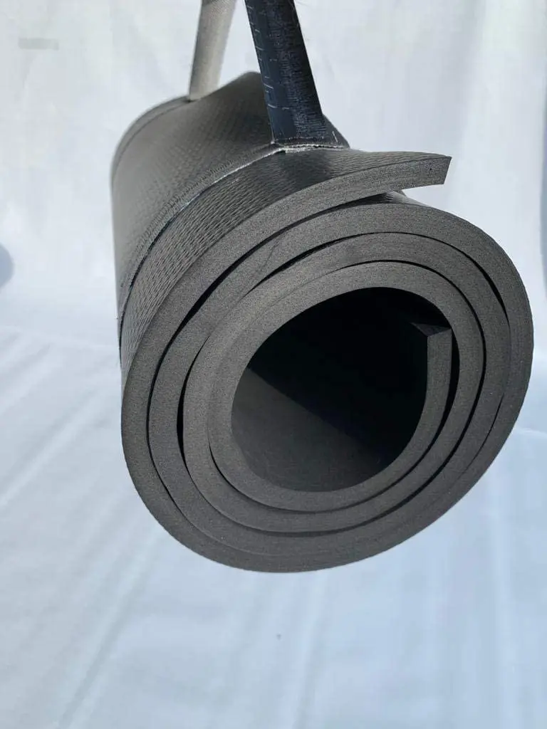 2023 Tapete de Yoga Fitness COLCHONETE (YOGA E EXERCICIOS) (170X50X10) COR PRETO- ACOMPANHA ALÇA.\u2026 
2023 Tapete de Yoga Fitness COLCHONETE (YOGA E EXERCICIOS) (170X50X10) COR PRETO- ACOMPANHA ALÇA.\u2026