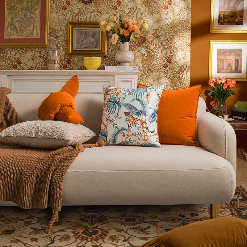DUNXDECO American Style Luxury Velvet Leopard Orange Cushion Cover Decorative Pillow Case Living Room Sofa Chair Bedding Coussin
DUNXDECO American Style Luxury Velvet Leopard Orange Cushion Cover Decorative Pillow Case Living Room Sofa Chair Bedding Coussin