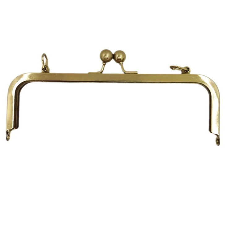 Квадратные гладкие ручки 20 см, зеркальные рамки из бисера, металлическая застежка Kiss, сумки «сделай сам», швейные кронштейны, винтовой бумажник, рама, ручка
Квадратные гладкие ручки 20 см, зеркальные рамки из бисера, металлическая застежка Kiss, сумки «сделай сам», швейные кронштейны, винтовой бумажник, рама, ручка